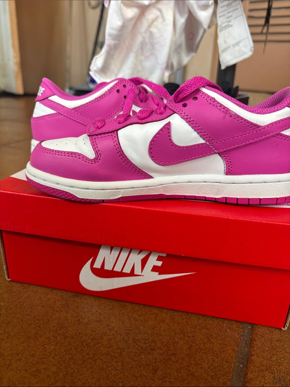 Nike Kids Pink and White Low-Top Sneakers